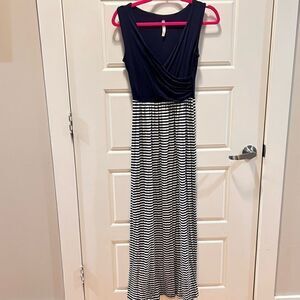 Stitch Fix Gilli Dress | Maxi Dress | Size Small | Color: Blue/White